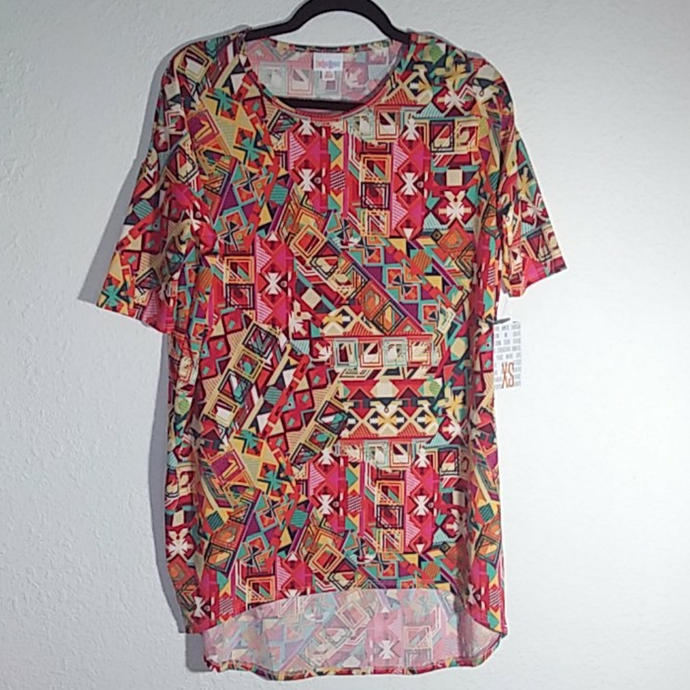 $💖NWT Lula Roe Irma tunic